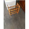 Image 2 : ORGANIZERS AND WOOD WINE RACK