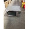 Image 2 : BREVILLE COMBI WAVE 3 IN 1 MICROWAVE, AIR FRYER, CONVECTION OVEN - TESTED WORKING - RETAIL $699