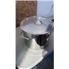 Image 3 : NEW PADERNO 14L STOCK POT AND SEB PRESSURE COOKER, MISSING GAUGE