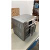 Image 2 : KALORIK DOUBLE DOOR AIR FRYER TESTED AND WORKING