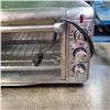 Image 2 : BLACK AND DECKER XL WIDE AIR FRYER OVEN WORKING