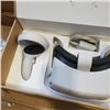 Image 2 : META QUEST 2 VR GAMING HEADSET WITH CONTROLLERS - TESTED WORKING - RETAIL $529