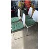 Image 2 : 4 STACKING WHITE CHAIRS