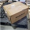 Image 2 : NEW NORDICTRACK SELECT-A-WEIGHT DUMBBELL SET 50LB - RETAIL $399