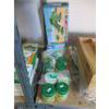 Image 1 : 2 Stuffed Turtles and 10 Shaker Bath Drops