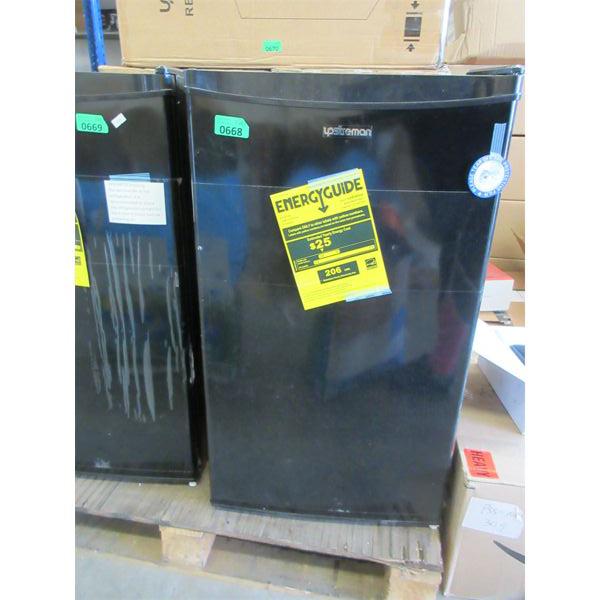 Black Upstreman 3.2 Cubic Ft. Refrigerator