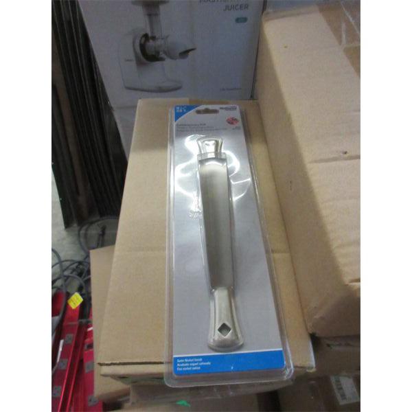 6 Boxes of 5 Contemporary Stainless Steel Pulls