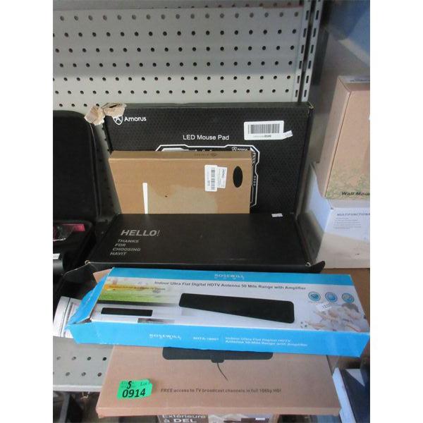 5 Piece Electronics Accessory Lot