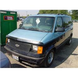 89 CHEVROLET ASTRO VAN EXMT.                                          