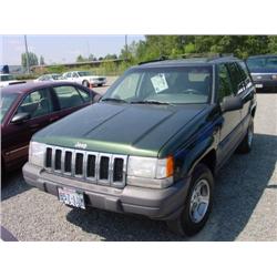 *96 JEEP CHEROKEE 4X4 4DR SUV 125,780 ACTUAL                          
