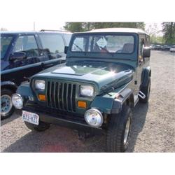 94 JEEP WRANGLER 5SPD 4X4 2DR EXMT.                                   