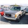 Image 1 : *99 CHEVROLET SUBURBAN SLT 4X4 144,239 ACTUAL                         