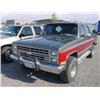 Image 1 : 86 CHEVROLET SILVERADO 20 SUBURBAN 4X4 4DR EXMT.                      