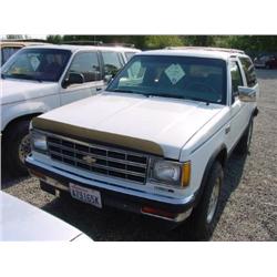 84 CHEVROLET 4X4 BLAZER 4DR EXMT.                                     