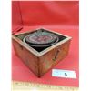 Image 2 : Vintage brass compass