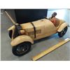 Image 2 : Giant race car