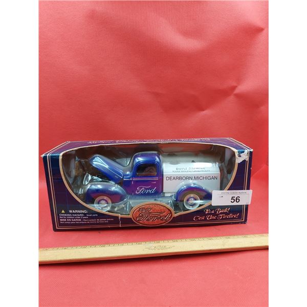 1:18 Scale Die Cast Truck