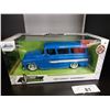 Image 1 : Die Cast 57 suburban