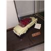 Image 2 : 1:24 Scale Die Cast Car