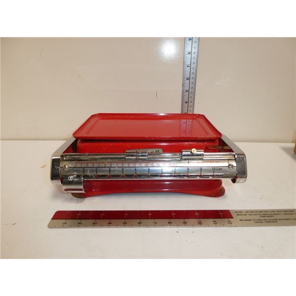 Vintage Tower Scale