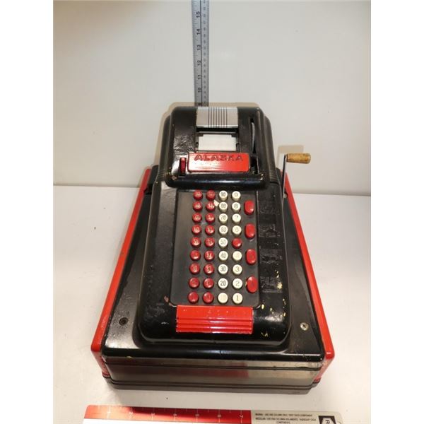 Vintage Countertop Cash Register