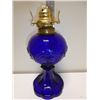 Image 2 : Antique Kobalt Blue Glass Kerosene Lamp