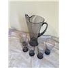 Image 2 : Vintage pitcher and glasses