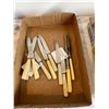 Image 1 : Bakelite knives etc
