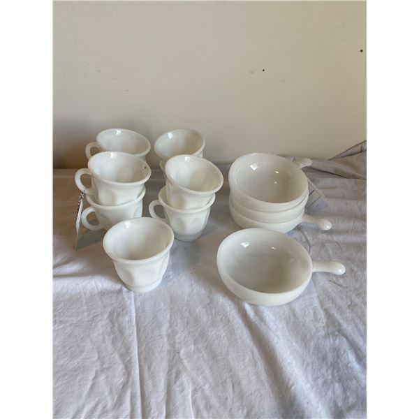Vintage thumb print milk glass jugs one has chip and 4 lug handled soup bowls milk glass