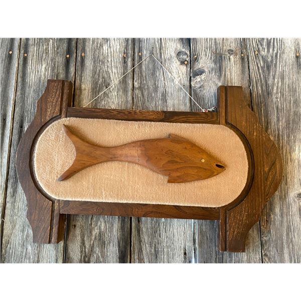 Fish wall hanging