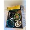 Image 1 : Assorted pottery items