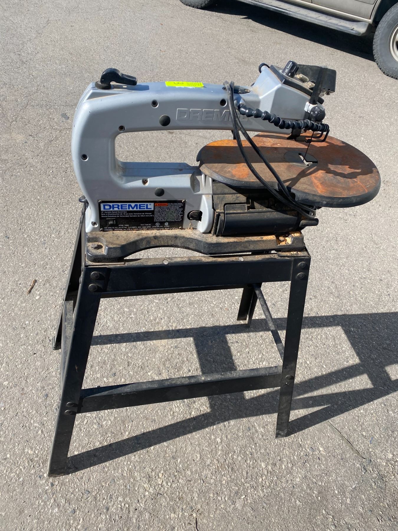 Central Machinery 16 Variable Speed Scroll Saw - Metzger Property Central Machinery 16 Variable Speed Scroll Saw - Metzger Property