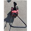 Image 2 : Toro snow thrower