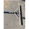 Image 2 : Concrete rake