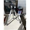 Image 2 : Tripod