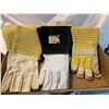 Image 1 : Work gloves