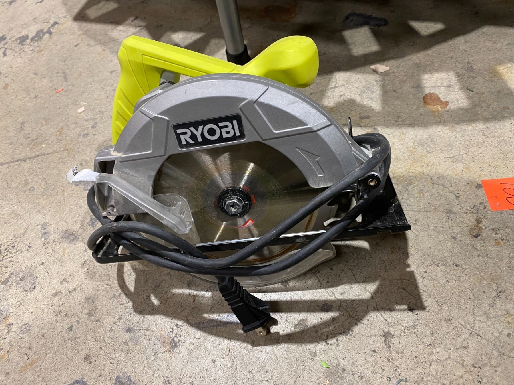 Ryobi skil saw