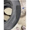 Image 2 : Michelin p205/65 R15 2 tires