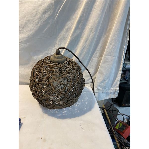 Spaghetti string style hanging lamp