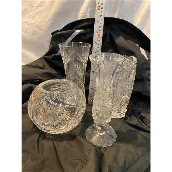 Crystal vases (4)