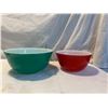 Image 1 : Pyrex bowls