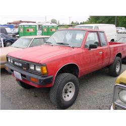85 NISSAN P/U 4X4 5SPD EXMT.                                          