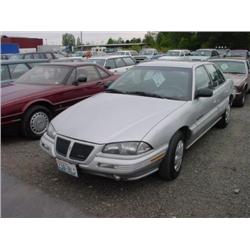 93 PONTIAC GRAND AM SE 4DR EXMT.                                      