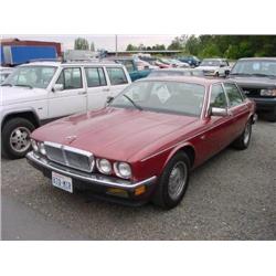 88 JAGUAR VANDEN PLAS 4DR MOBILE PHONE EXMT.                          