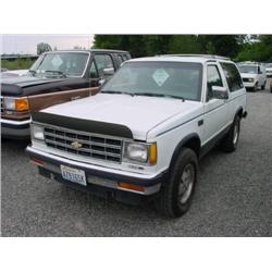 84 CHEVROLET BLAZER 4X4 4DR SUV EXMT.                                 
