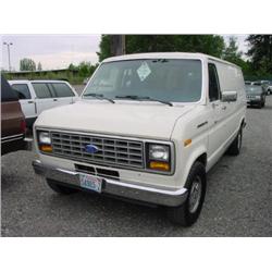 89 FORD ECONOLINE VAN EXMT.                                           