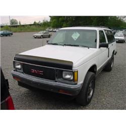 92 GMC JIMMY SLT 4X4 4DR EXMT.                                        