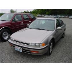93 HONDA ACCORD LX 4DR EXMT.                                          