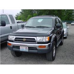 *97 TOYOTA 4-RUNNER LMTD 4X4 4DR 132986 A                             