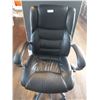 Image 1 : Leather office desk chair